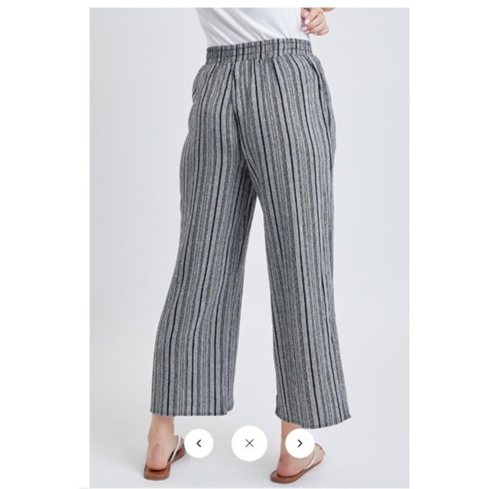Royalty Women's Lifestyle Cropped Tulip Slit Hem Pant sz MEDIUM 6-8 CASUAL DRESS